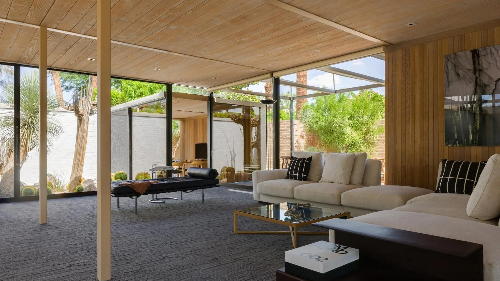 Architectural Experience At The Cody'S Cody Villa Palm Springs