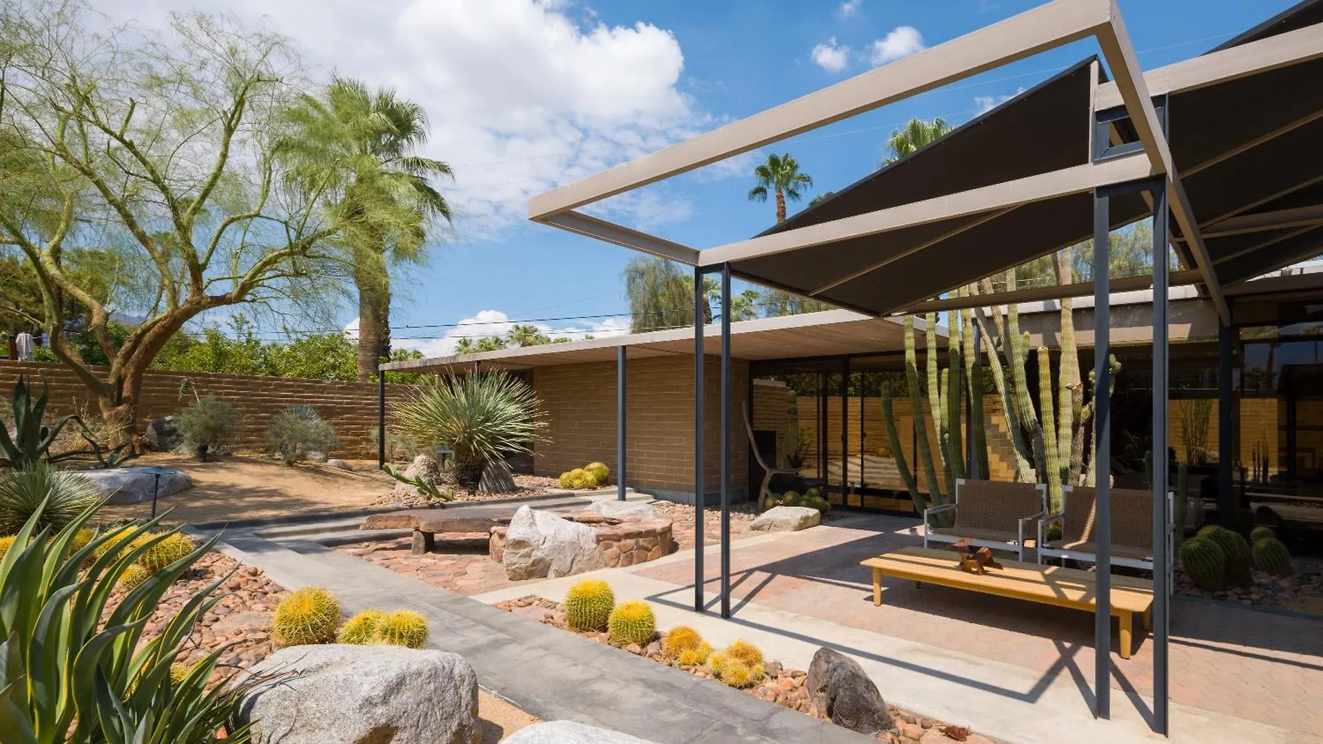 Architectural Experience At The Cody'S Cody Villa Palm Springs